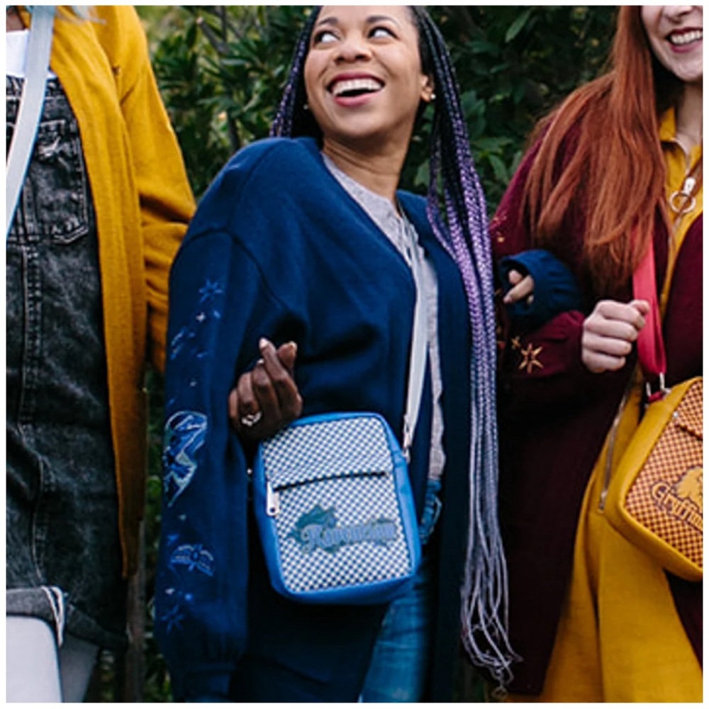 Harry Potter RAVENCLAW Eagle Icon Checker Women's Crossbody Wallet